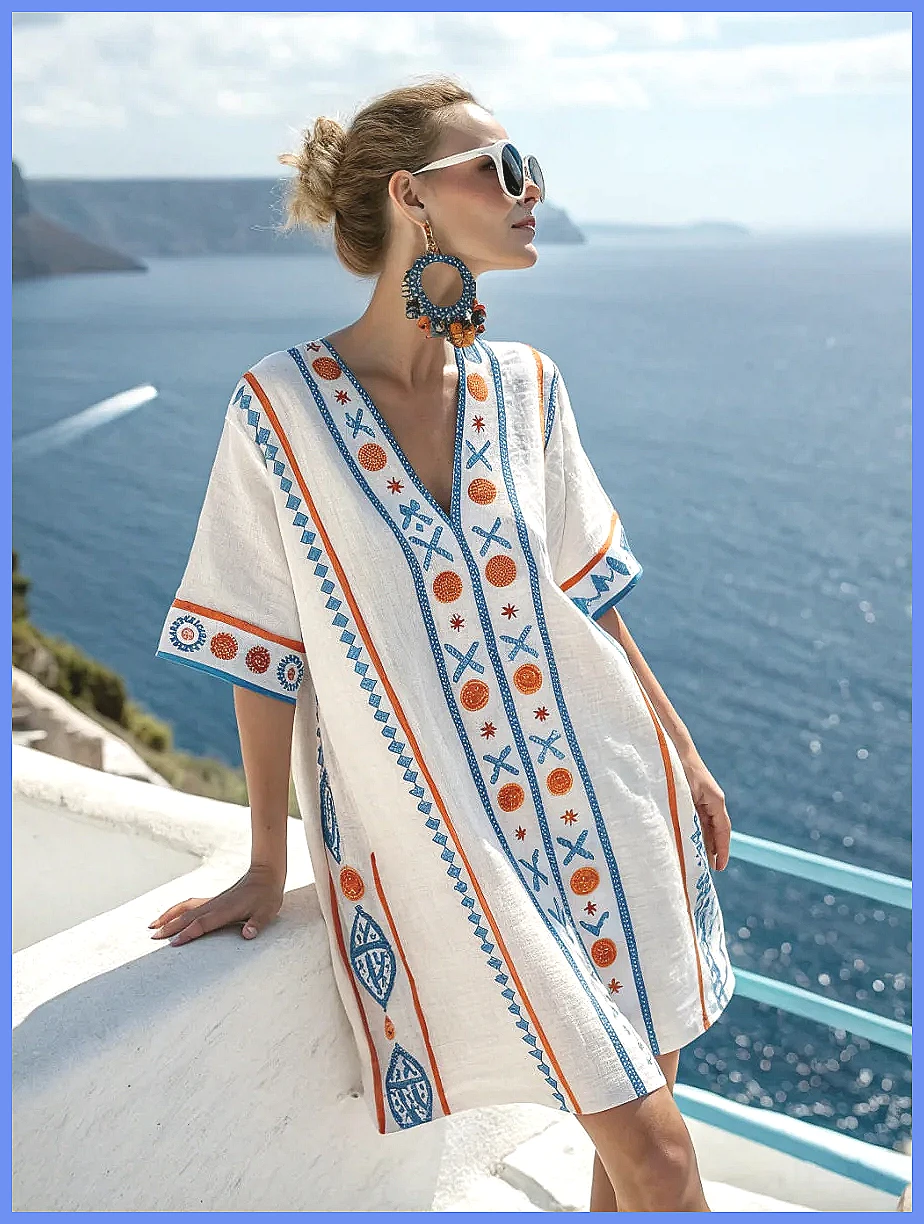 Floral Summer Dress - เดรสชายหาดพิมพ์ลายดอกไม้ คอวี ทรงหลวม สำหรับผู้หญิง ฤดูร้อน ปี