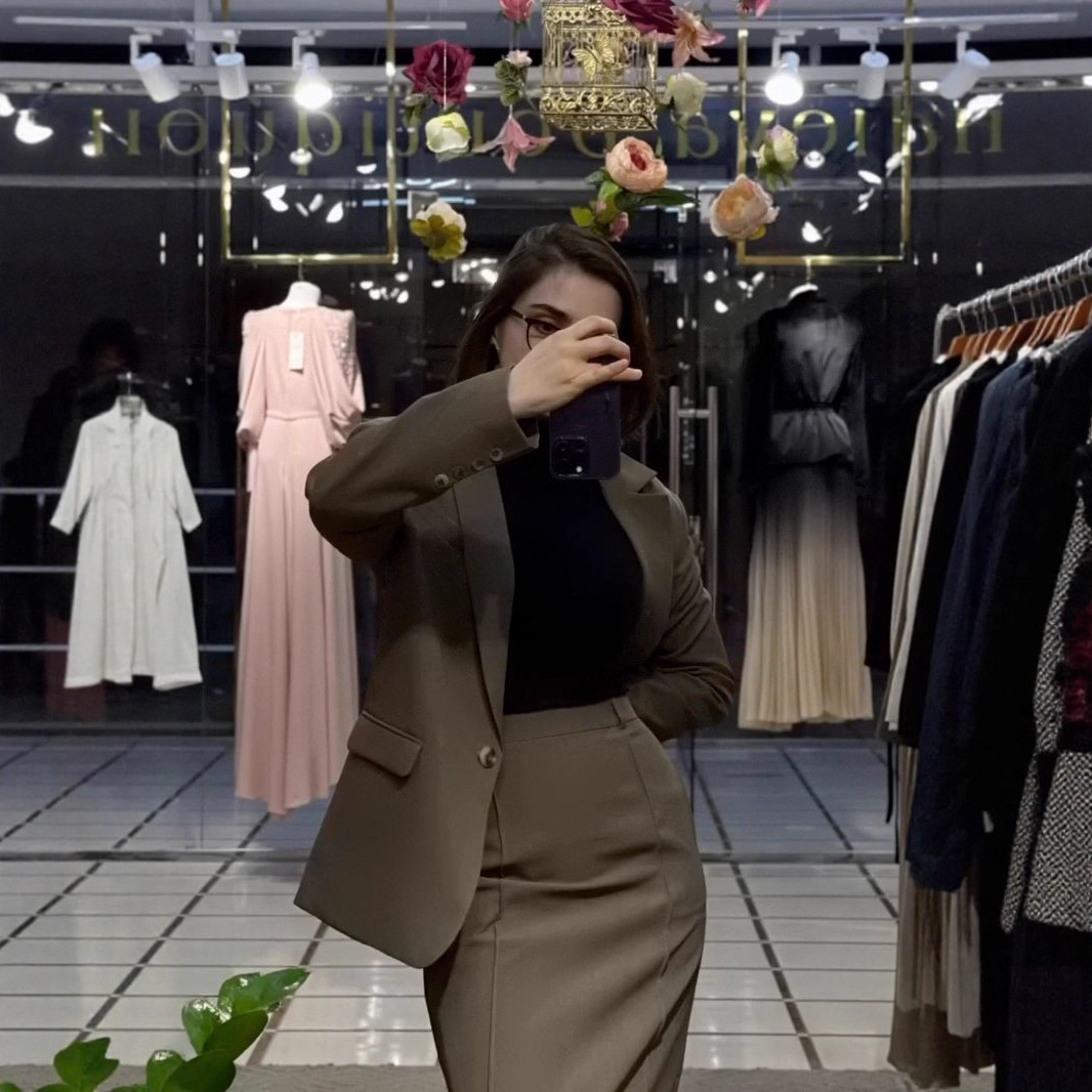 Women'S Fashion Blazer - ชุดกระโปรงสูทผู้หญิงแบบ 2 ชิ้น ชุดสูทแฟชั่น กระโปรงกางเกงสูท สามารถสั่งตัดได้