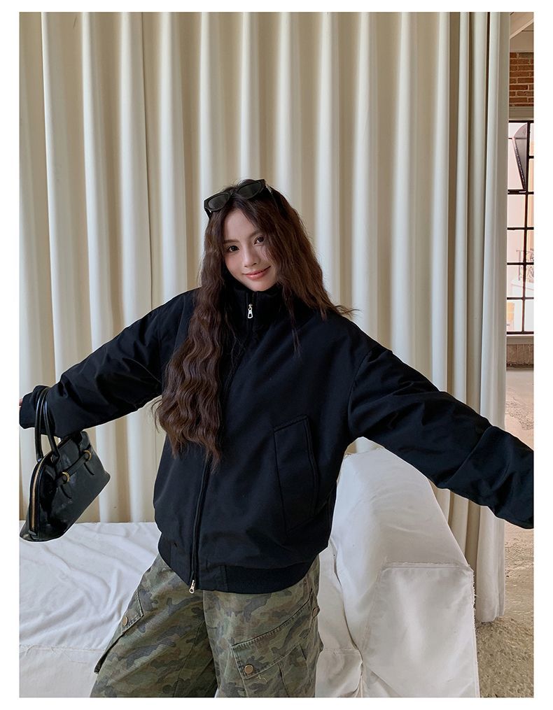 เสื้อแจ็คเก็ตบอมเบอร์แบบพัฟเฟอ - Sherpa Coat Women บทวิจารณ์และราคา