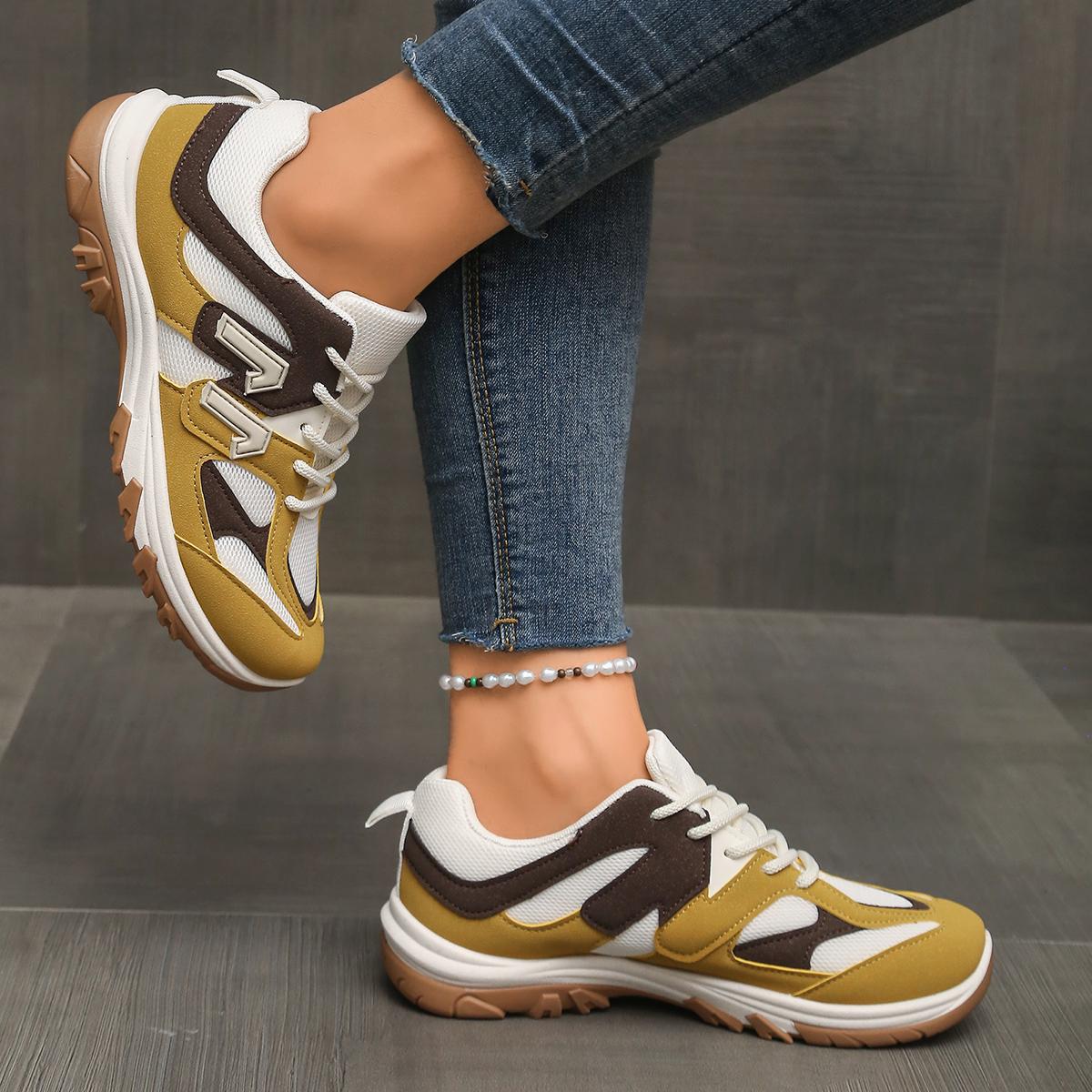 รองเท้าเดินป่ากันลื่นสีเทาเหลื - Women'S Yellow Fashion Sneakers บทวิจารณ์และราคา