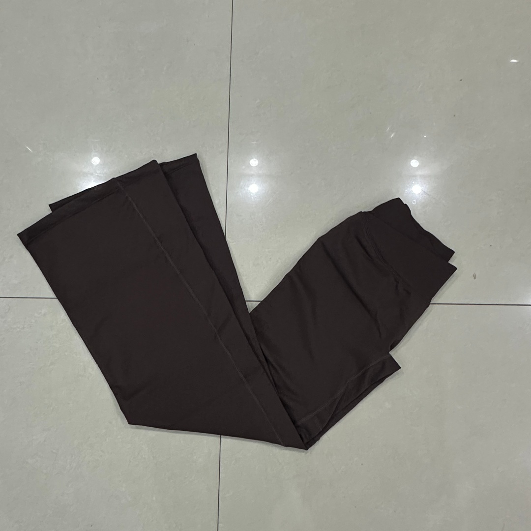 กางเกงโยคะไร้ตะเข็บ DFVYRA Act - Women'S Fashion Leggings บทวิจารณ์และราคา