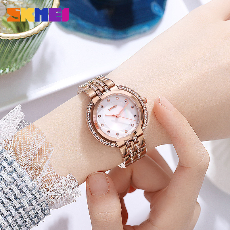 สร้อยข้อมือสตรีนาฬิกาควอตซ์หรู - Women'S Fashion Quartz Watch บทวิจารณ์และราคา