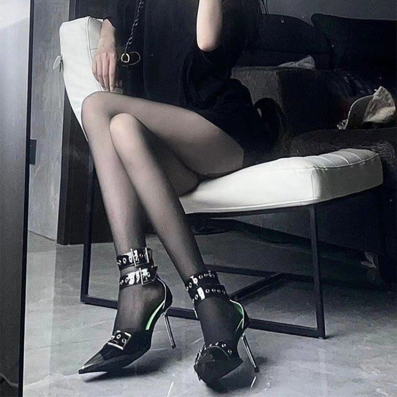 รองเท้าส้นเข็มปลายแหลมโลหะประด - Fashion Women Belt บทวิจารณ์และราคา